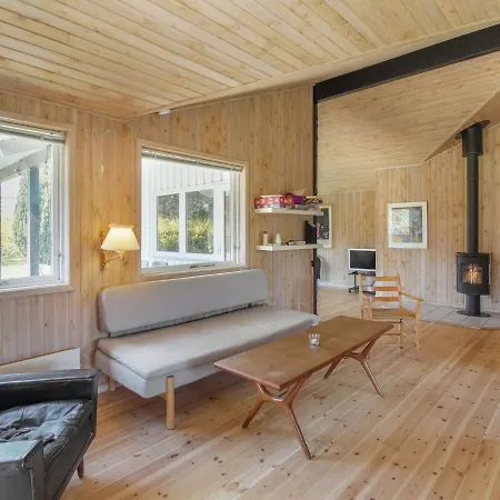 Holiday home Nette - 300m From The Sea In Djursland And Mols By Interhome Knebel