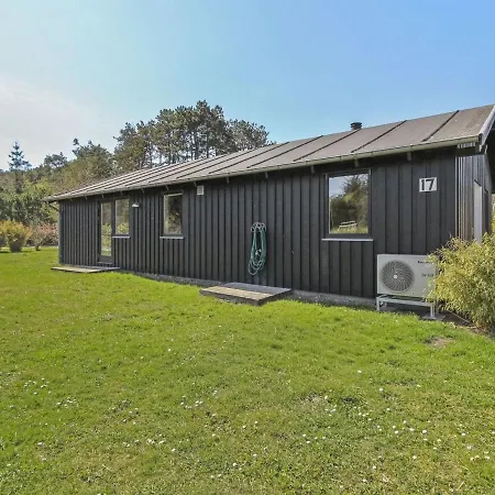 Nette - 300m From The Sea In Djursland And Mols By Interhome